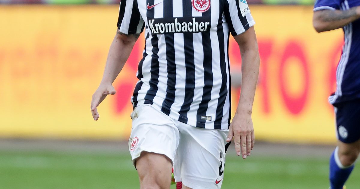 Bastian Oczipka warnt vor zu viel Euphorie am Main.