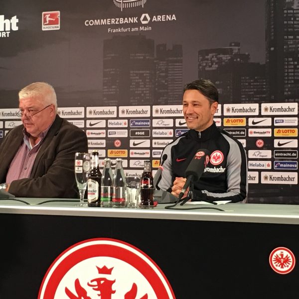 Eintracht-Coach Niko Kovac möchte den Vorsprung auf den HSV mindestens halten.