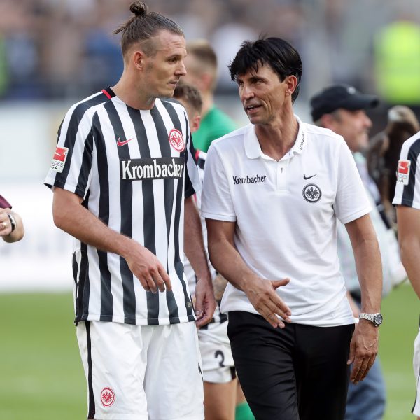 Bruno Hübner fühlt sich in der zweiten Reihe sichtlich wohl.