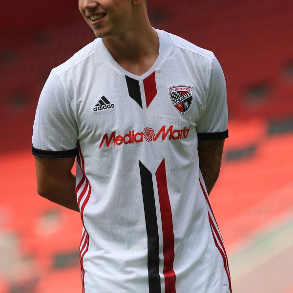 Sonny Kittel steht heut Abend gegen Eintracht Frankfurt im Kader der Ingolstädter. (Foto: imago/Stefan Bösl)