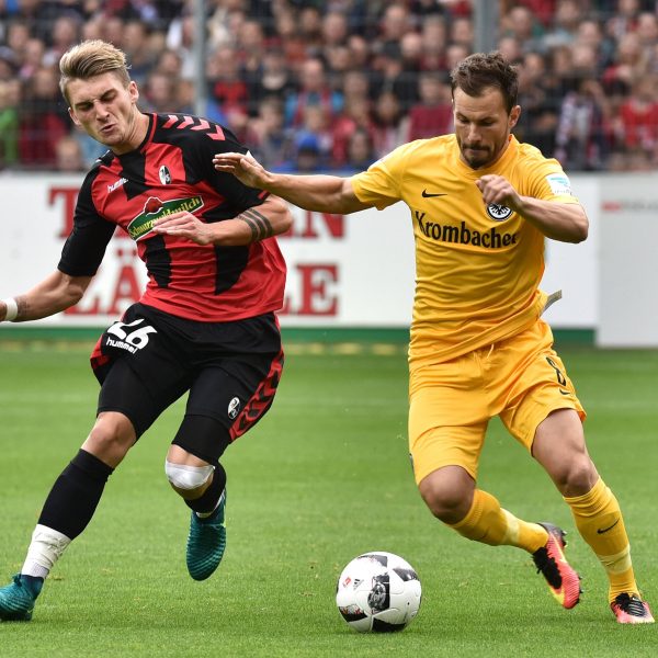 Freiburg zeigte sich in der Anfangsphase als sehr effektiv und zog sich nach der Führung zurück. (Foto: imago/Hübner)