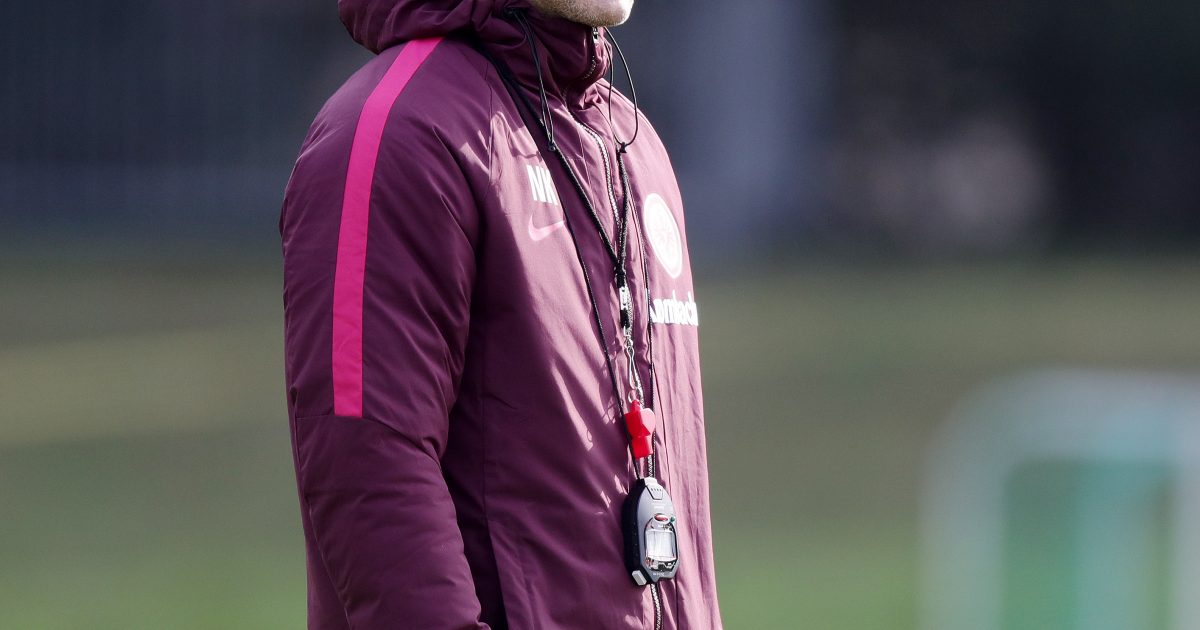 Niko Kovac hat sein Lächeln auch vor dem Spiel gegen den Bundesliga-Krösus nicht verloren.