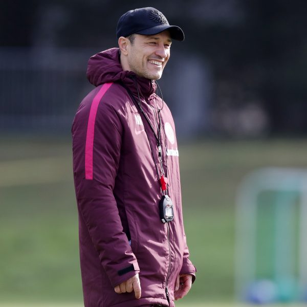 Niko Kovac hat sein Lächeln auch vor dem Spiel gegen den Bundesliga-Krösus nicht verloren.