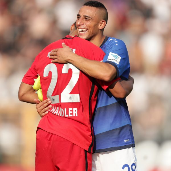 Während Timothy Chandler bei der SGE bleiben durfte und das Vertrauen nun mit Leistung zurückzahlt, musste Änis Ben-Hatira das Team verlassen.