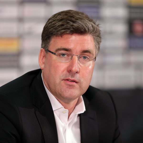 Eintracht-Vorstandsmitglied Axel Hellmann sieht in der neuen Verteilung der TV-Gelder einen Schritt in die richtige Richtung.