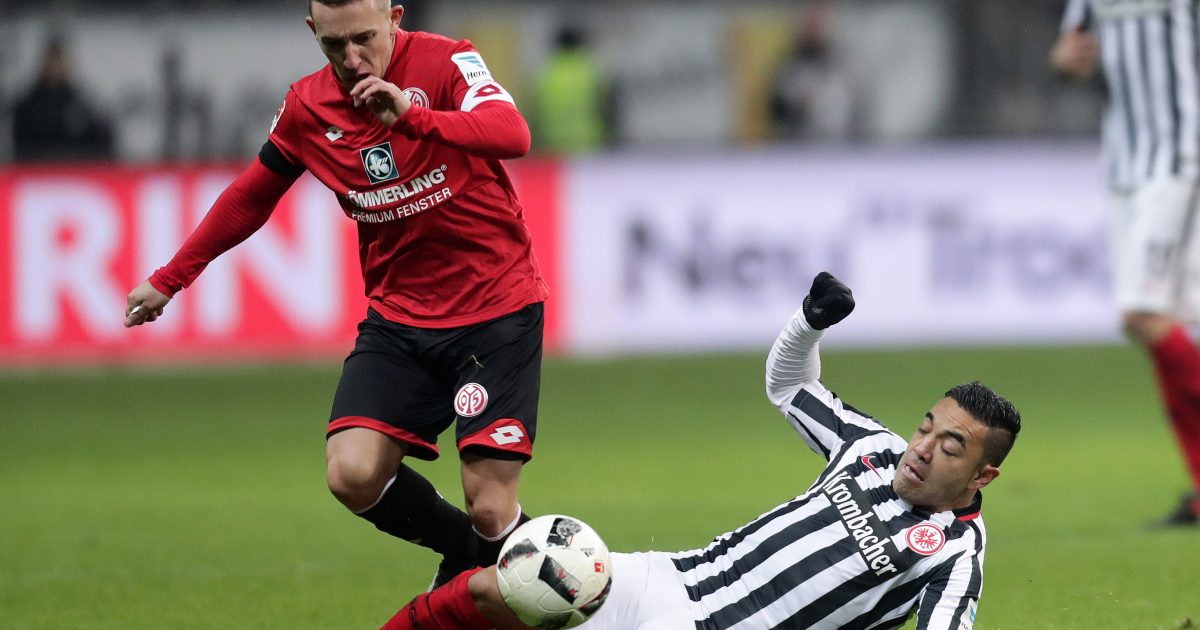 Marco Fabián ist glücklich bei der Eintracht sein zu dürfen.