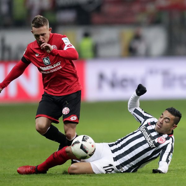 Marco Fabián ist glücklich bei der Eintracht sein zu dürfen.