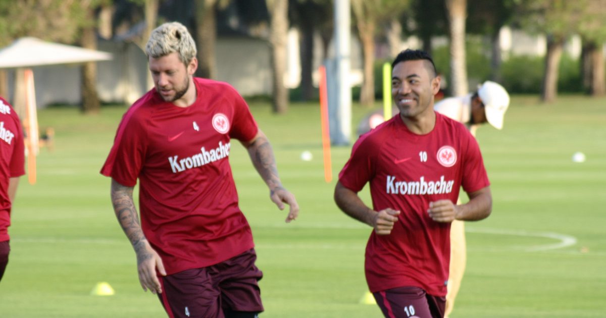 Für Marco Russ (li.) kam ein Einsatz freilich noch zu früh. Marco Fabian (re.) hingegen spielte sehr ordentlich gegen St. Petersburg.