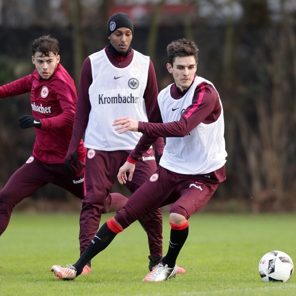 Haben Joel Gerezgiher und Johannes Flum gestern letztmals bei der Eintracht mittrainiert?