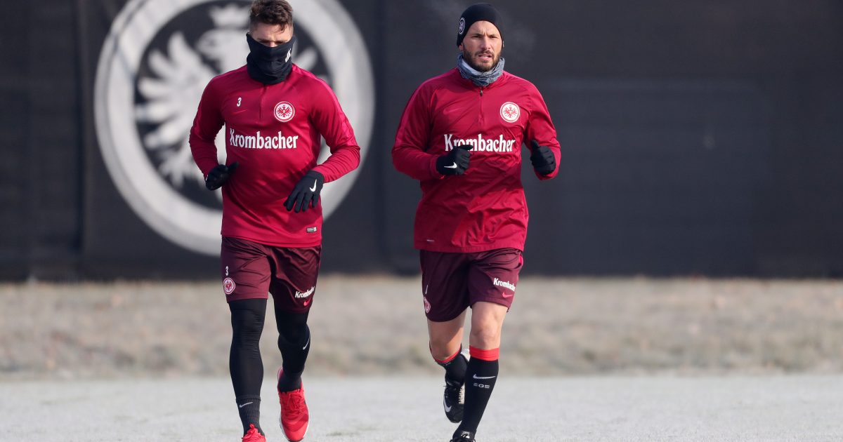 Läuft Szabolcs Huszti (rechts) demnächst wieder in China seine Runden?