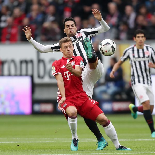 Tragen Omar Mascarell und Joshua Kimmich in der nächsten Saison nicht nur die gleichen Fußballschuhe, sondern auch die gleichen Trikots?