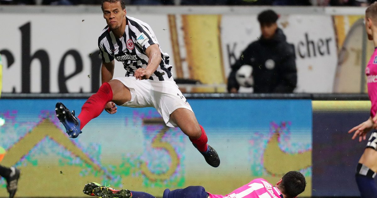 So wild entschlossen wie in dieser Situation sah man Chandler in der Rückserie nicht mehr so häufig.