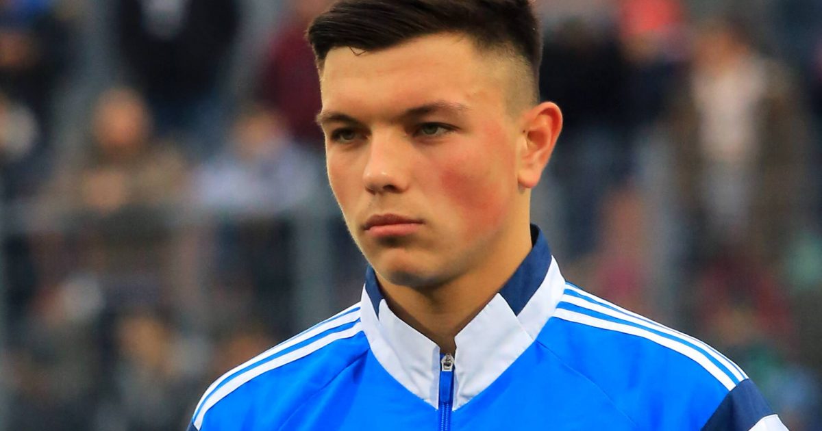 Renat Dadashov stand doch nicht im Kader von Aserbaidschan. Wollte sich der Stürmer doch noch nicht festlegen?