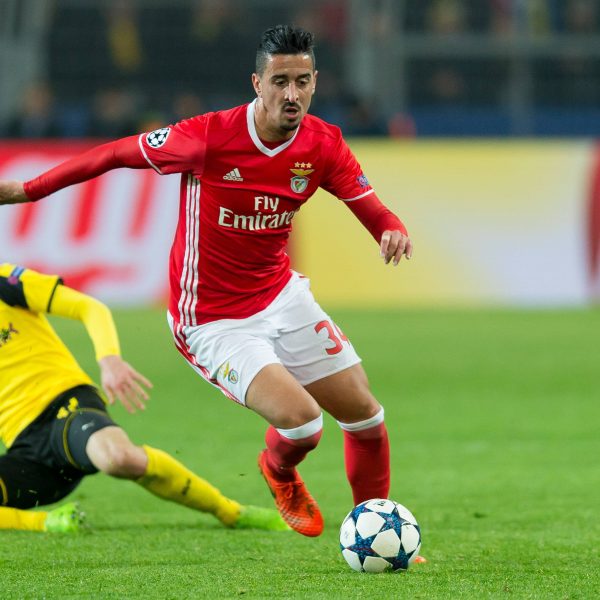 André Almeida verfügt bereits über Erfahrung in der Königsklasse. Hier auf deutschem Boden beim Spiel in Dortmund. (Foto: imago/DeFodi)