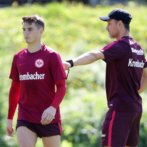 Niko Kovac muss wieder auf Rechtsverteidiger Guillermo Varela verzichten.