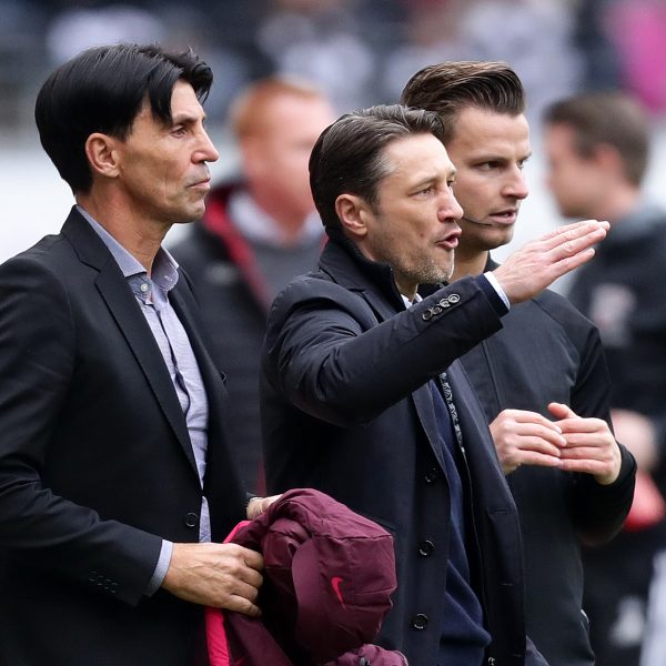 Sportdirektor Bruno Hübner (l.) steht voll und ganz hinter seinem Coach Niko Kovac.