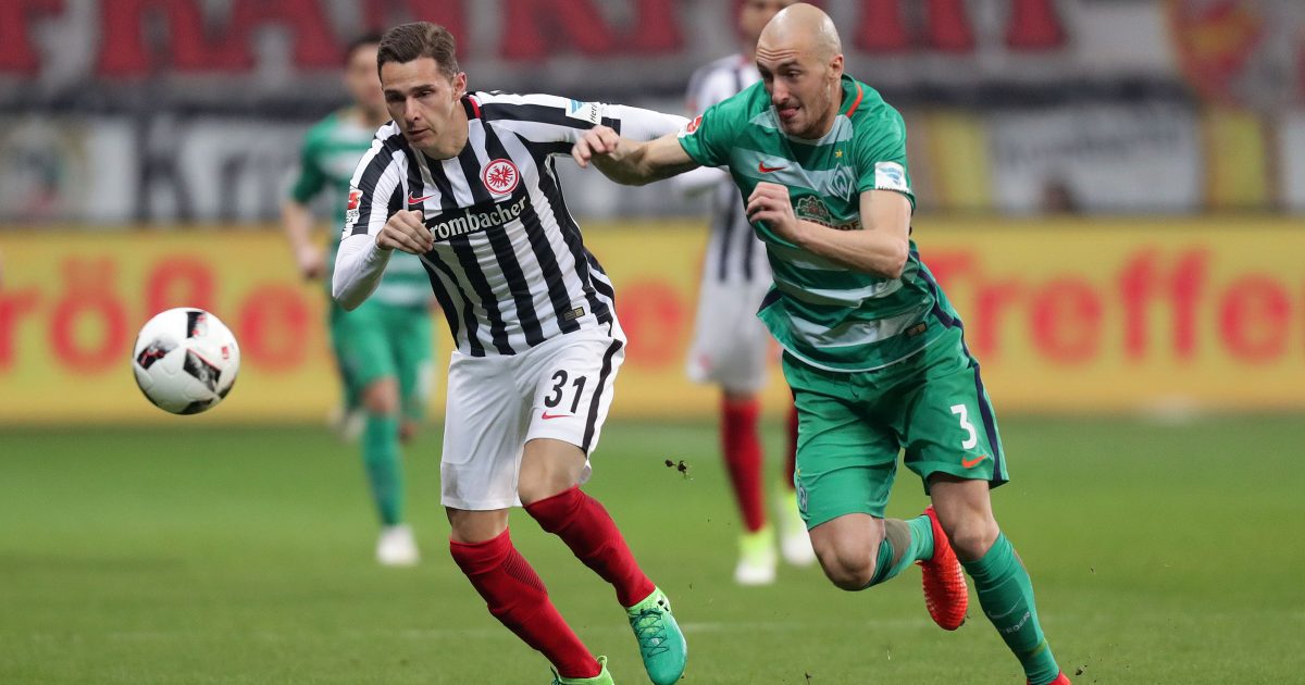 Branimir Hrgota (li.) hatte eine der vier großen Möglichkeiten für die Hessen.