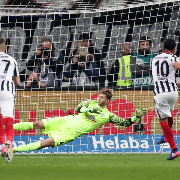 Beim Elfmeter war sich Marco Fabian tausendprozentig sicher, zu verwandeln.