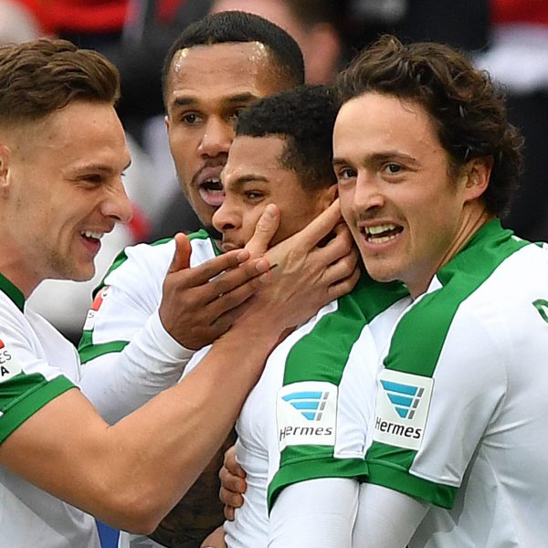  Nouri muss auf die drei Leistungsträger Robert Bauer (li.), Gnabry (Mi.) und Delaney (re.) gegen die Eintracht verzichten. (Foto: Imago/Sven Simon)