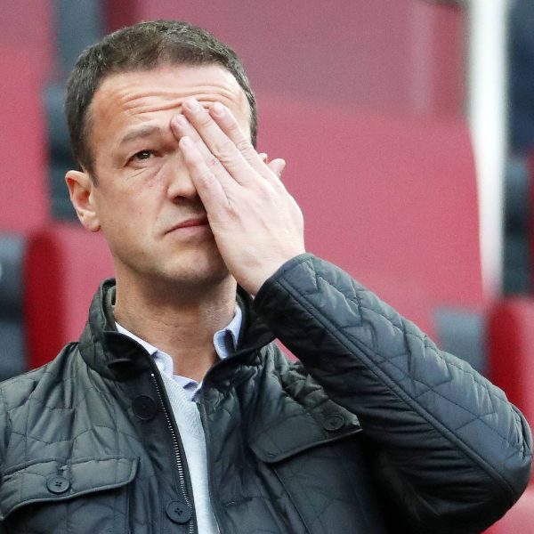 Sah beim Auswärtsspiel in Köln erneut keine Tore seiner Mannschaft: Eintracht-Sportvorstand Fredi Bobic. (Bild: imago/Jan Huebner)