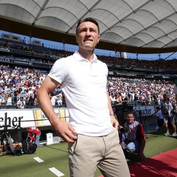  Frankfurts Coach Niko Kova blickt mit wenig Begeisterung dem Auftaktprogramm entgegen.