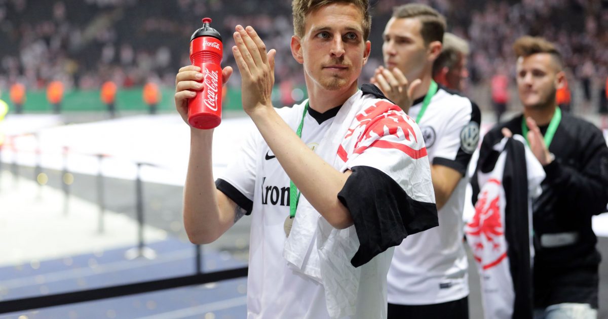  Wird in der nächsten Saison möglicherweise auf Schalke spielen: Bastian Oczipka.