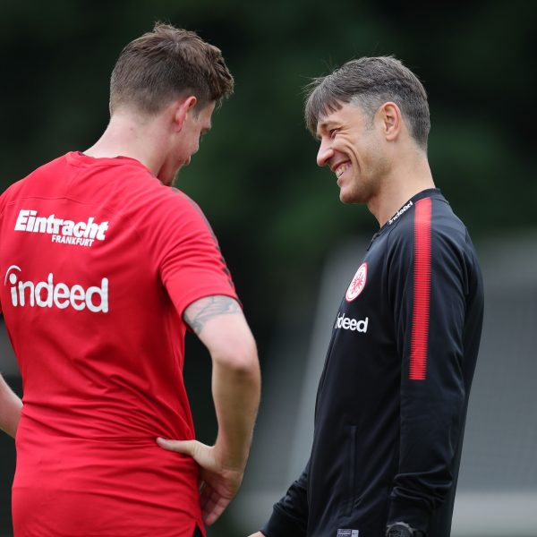  Mit welchem linken Verteidiger darf sich Niko Kovac in Zukunft unterhalten? Ein Oczipka-Nachfolger soll schnell präsentiert werden.