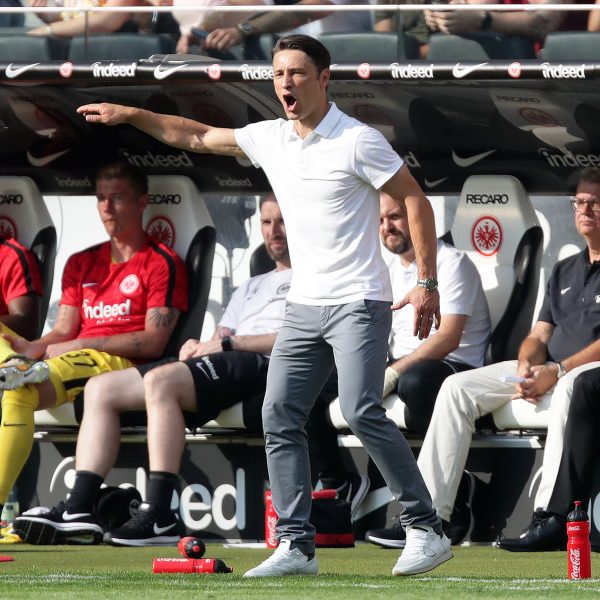 Auch seine lautstarken Anweisungen von der Seitenlinie, brachten den Ball gegen Wolfsburg nicht über die Torlinie: Niko Kovac.