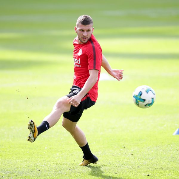  Ante Rebic reist mit nach Frankfurt. Zieht es ihn dann zu Inter Mailand?