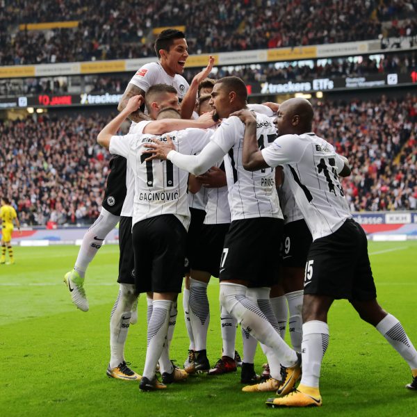  Die Eintracht ist in dieser Saison nicht vor Abpfiff abzuschreiben. Einmal mehr hat man sich für den Einsatz und die Leidenschaft belohnt.