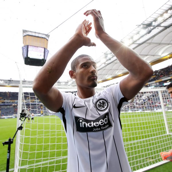  Sebastien Haller hat das Tor des Jahres 2017 erzielt.