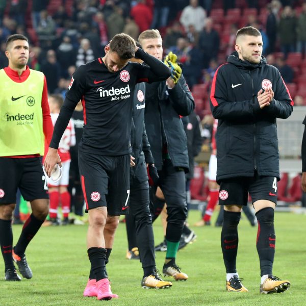  Die Eintracht kann in Mainz einfach nicht gewinnen. Nach 1:0-Führung muss man am Ende mit einem 1:1 leben. (Foto: imago/Thomas Frey)