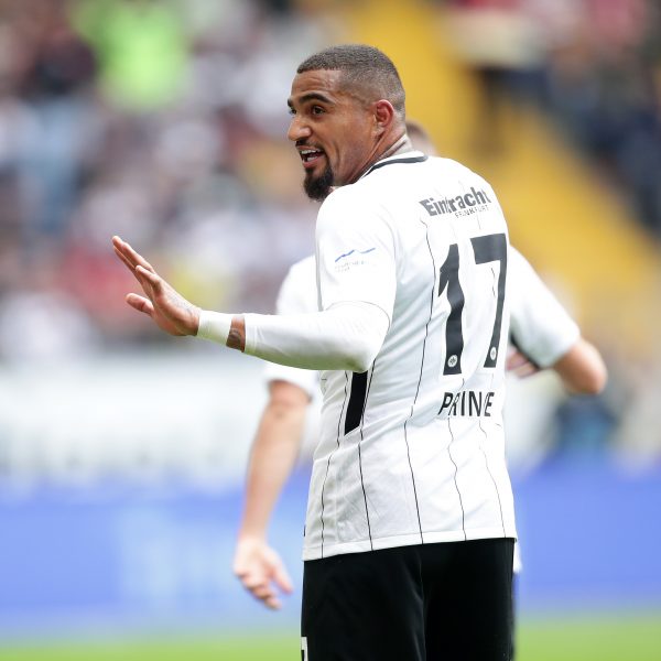  Boateng beruhigt das Spiel seiner Mannschaft und gibt die Richtung vor.