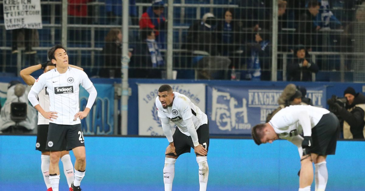 Ratlose Blicke nach dem späten Ausgleichstreffer der Hoffenheimer. Der Frust über die verlorenen zwei Punkte war groß. (Foto: imago/Jan Huebner)