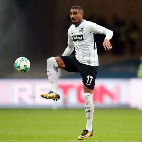  Kevin-Prince Boateng wird für seinen Einsatz gegen Rassismus ausgezeichnet.