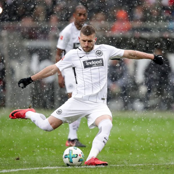  Kann Ante Rebic in die Fußstapfen des Frankfurter Fußballgottes Alex Meier steigen?