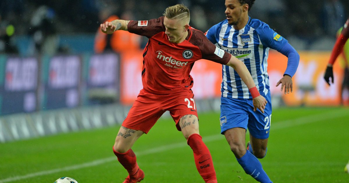 Marius Wolf - Sein Hammer brachte die Eintracht zurück ins Spiel. (Foto: imago/Sven Simon)
