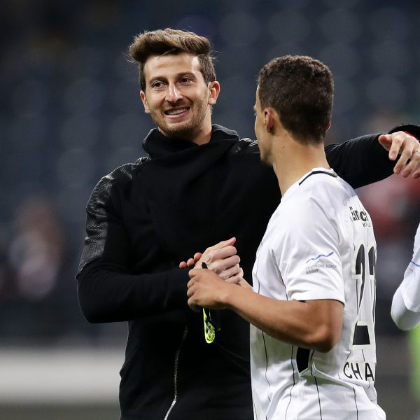  Timothy Chandler vermisst seinen Kapitän David Abraham.