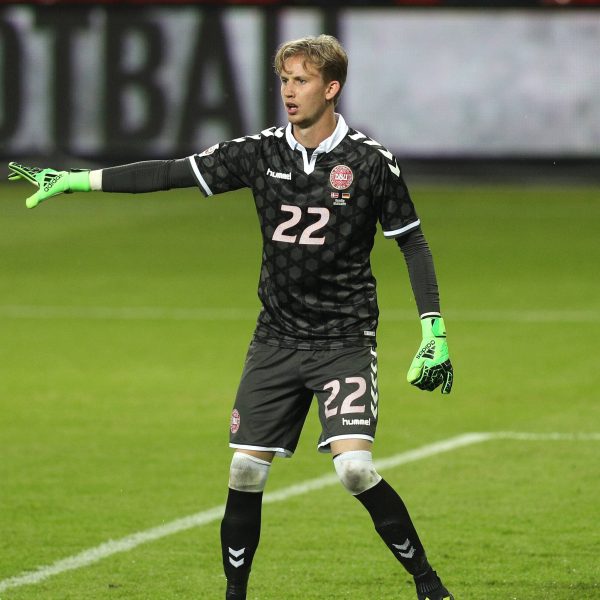  Frederik Rönnow kommt als Nachfolger von Lukas Hradecky aus Dänemark nach Frankfurt. (Bild: imago/Team)