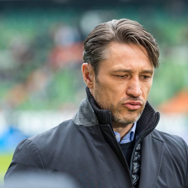  Ernüchternder Nachmittag für Eintracht-Trainer Niko Kovac. Trotz bester Chancen stand sein Team am Ende mit leeren Händen da und der Wirbel um seine Person nimmt langsam richtig Fahrt auf. (Bild: imago/Nordphoto)