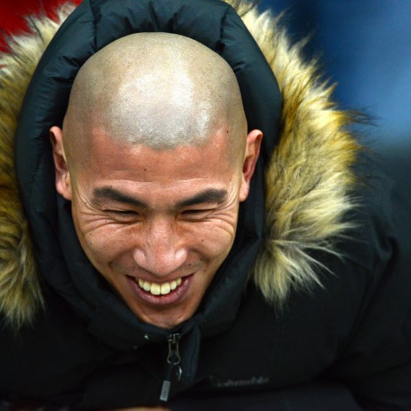  Du-Ri Cha beobachtet das Duell Südkoreas gegen Deutschland von der Tribüne aus. Foto: Imago/Hartenfelser