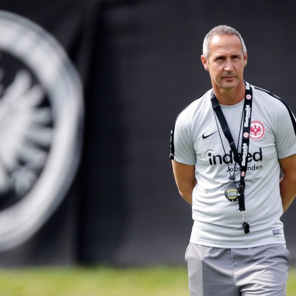  Eintrachts neuer Trainer Adi Hütter hat in Frankfurt die 