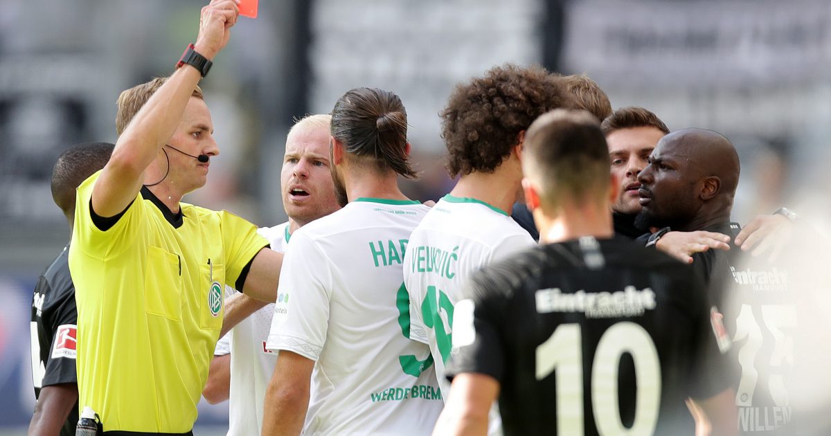  Das DFB-Bundesgericht hat das Strafmaß von Jetro Willems aufgrund seiner Tätlichkeit im Spiel gegen Werder Bremen um ein Spiel reduziert.