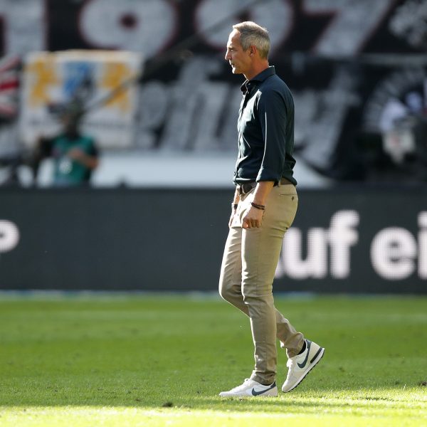  Sein Matchplan gegen Gladbach ging nicht auf: Adi Hütter.