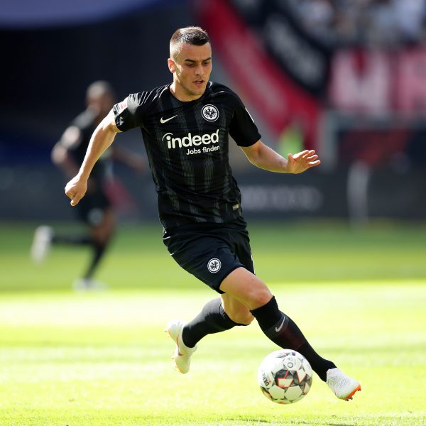  Linksfuß Filip Kostic überzeugte be der Eintracht zuletzt in ungewohnter Rolle.