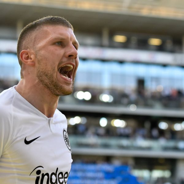  Ante Rebic bringt eine weitere Komponente ins Frankfurter Angriffsspiel. (Foto: imago/Nordphoto)