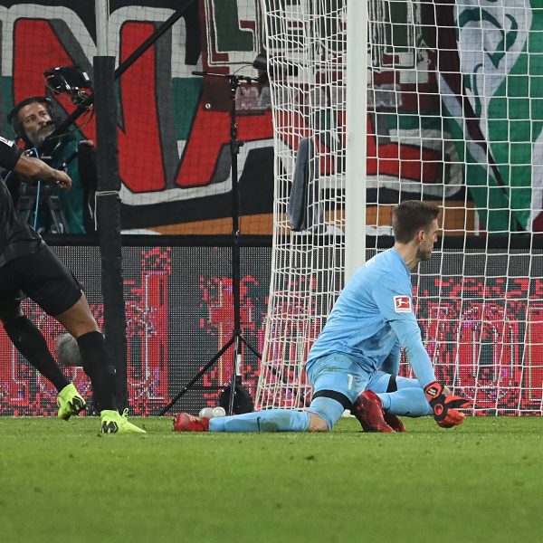  Sebastien Haller netzte selbst und legte auf - Der Franzose ist in einer absolut bestechenden Form (Bild: imago/Krieger)