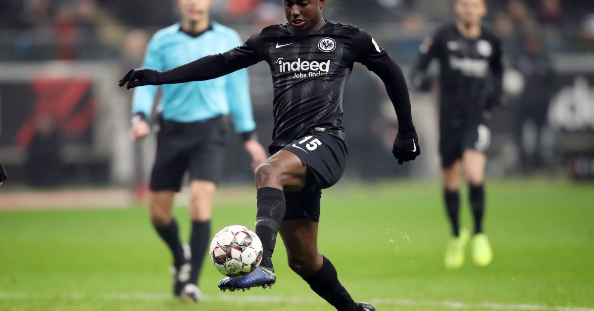  Jetro Willems soll im Fokus von Newcastle United stehen.