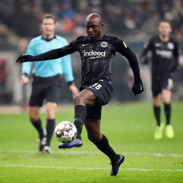  Jetro Willems soll im Fokus von Newcastle United stehen.