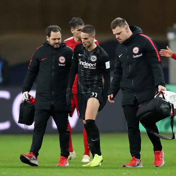  Mit der Auswechslung von Mijat Gacinovic kam ein großer Bruch ins Spiel der Eintracht. Die Hessen können zu viele Ausfälle nicht kompensieren.